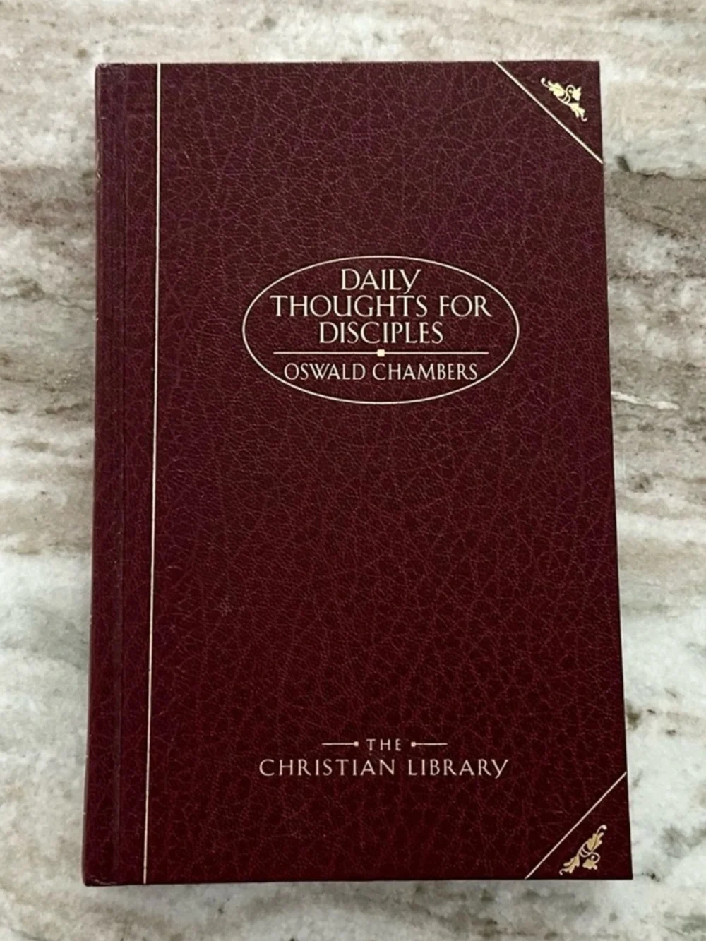 Daily Thoughts For Disciples-Oswald Chambers Christian Library Faith Book